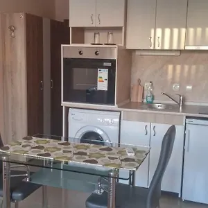 Студио За Двама Алекс Варна
